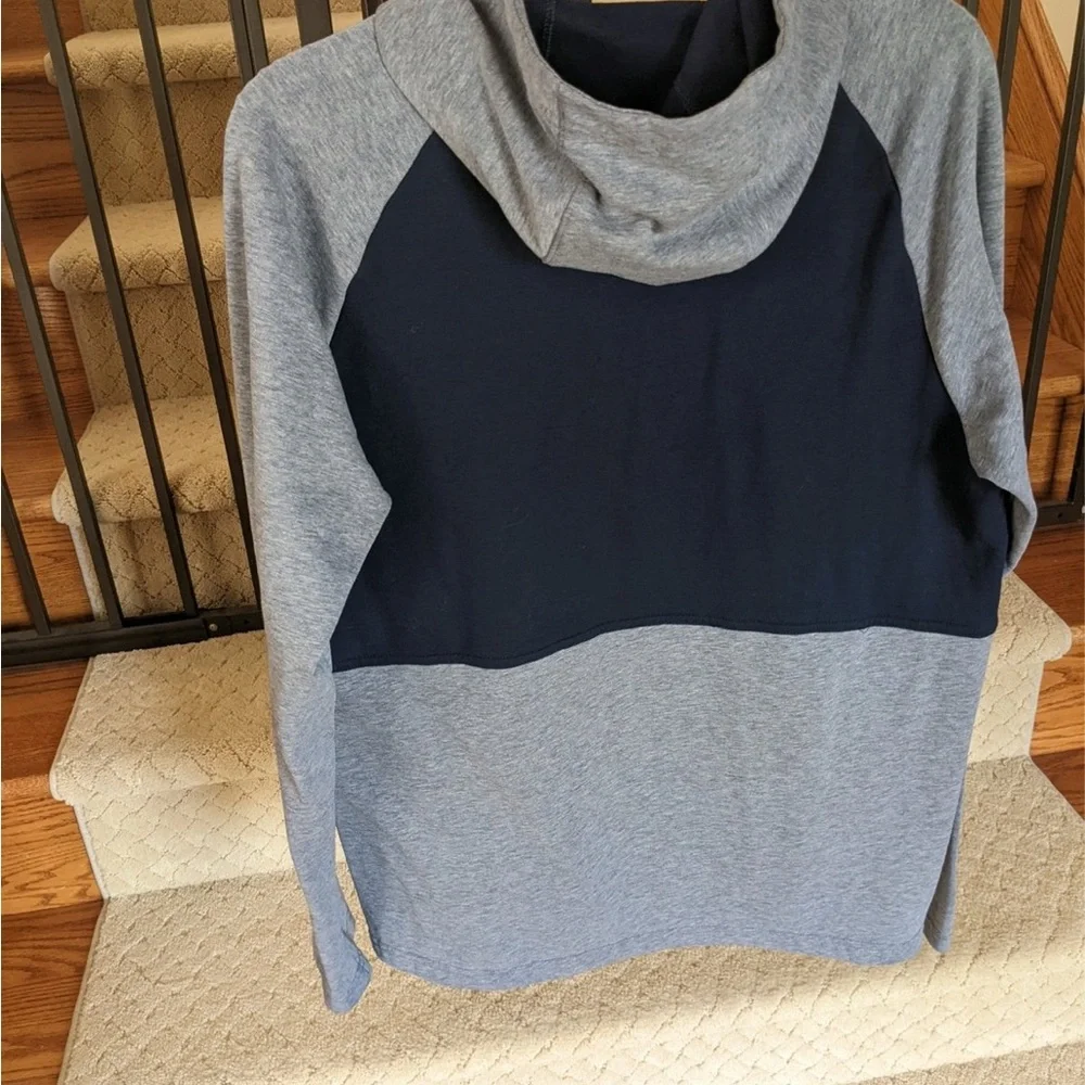 Nike Therma FIT Hoodie ~ UNISEX - Picture 2 of 5